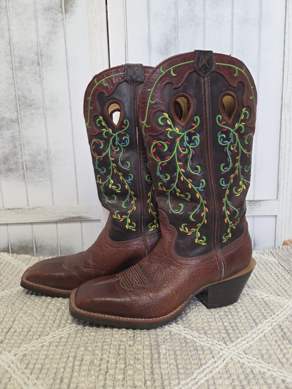 Twisted X Brown Leather Western Embroidered Cowboy Boots